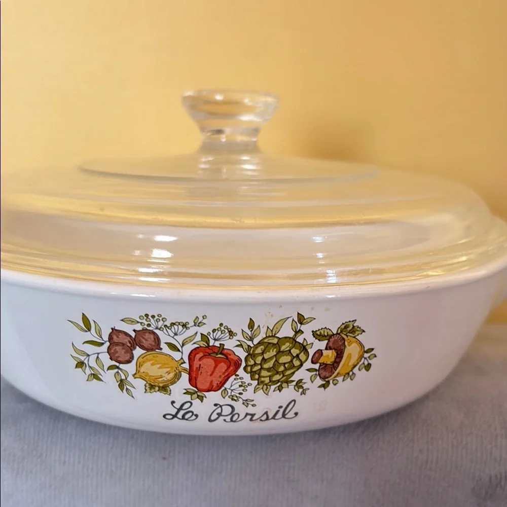 Corningware Skillet with Lid Spice of Life le Persil